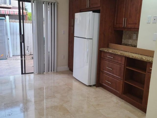 Home for rent at 1907 SW 107th Ave 801 - photo 5265880