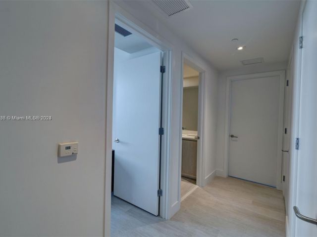 Apartment for sale  Unit #R3308 - photo 5274407