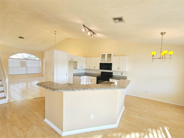 Home for sale at 324 SW 183rd Way - photo 5266593
