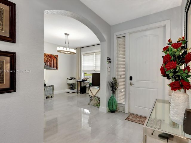 Home for sale at 1650 NW 21st St - photo 5266521