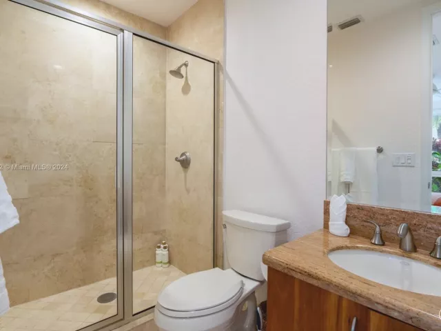 4-bedroom home for rent in Fort Lauderdale - 1412 SE 2nd St - MondialRealty