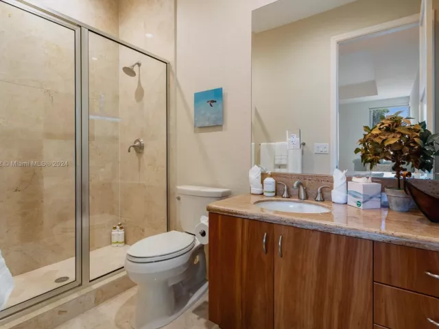 4-bedroom home for rent in Fort Lauderdale - 1412 SE 2nd St - MondialRealty