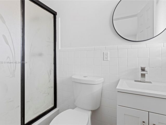 Home for sale at 3821 SW 10th St - photo 5268244