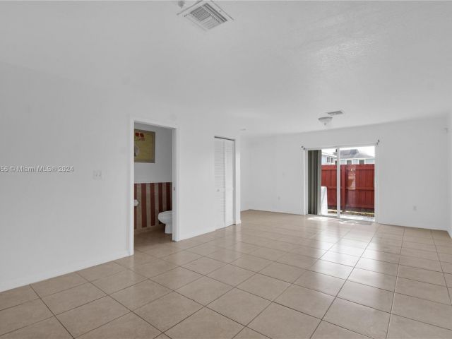 Home for rent at 13958 SW 260th St 101 - photo 5268264