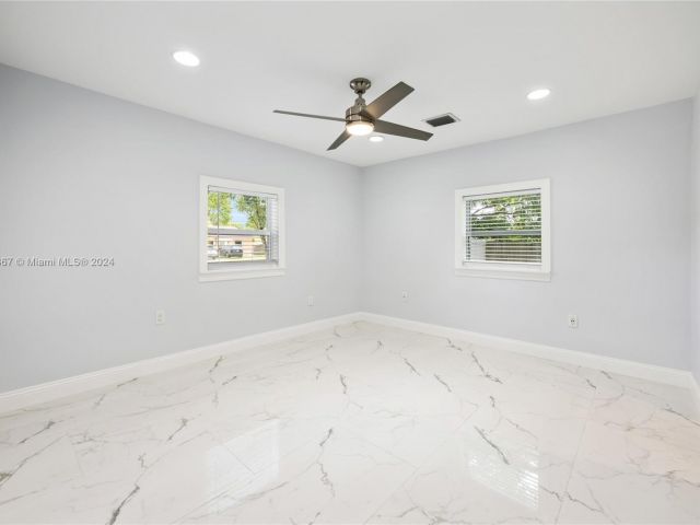 Home for sale at 1665 SW 28th Ter - photo 5273355