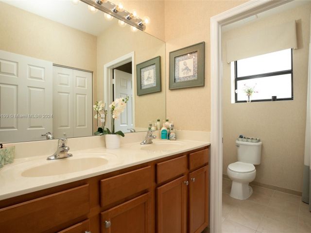 Home for sale at 15424 SW 175th St - photo 5272755