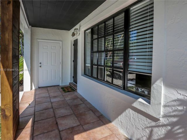 Home for sale at 2881 SW 16th St - photo 5282187