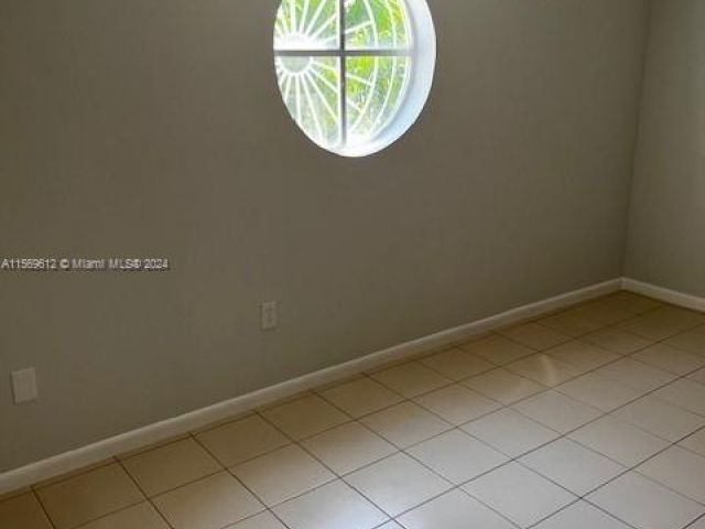 Home for rent at 3609 SW 17th St 3609 - photo 5275795