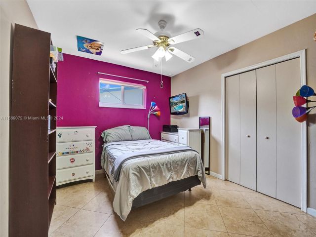 Home for sale at 2031 N 55th Ave - photo 5279497
