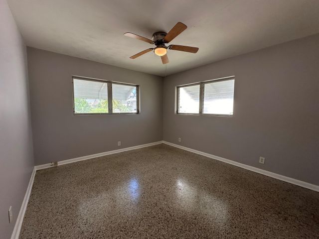 Home for rent at 415 49th Street - photo 5276441
