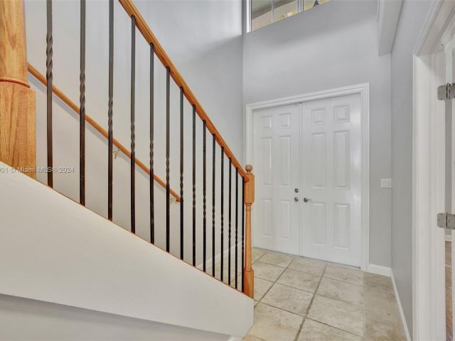 Home for sale at 835 NE 16th Ter - photo 5288368