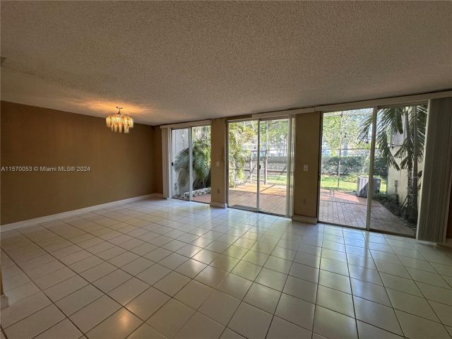 Home for sale at 4521 NW 102nd Ct - photo 5283419