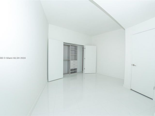 Apartment for rent  Unit #2211 - photo 5304230