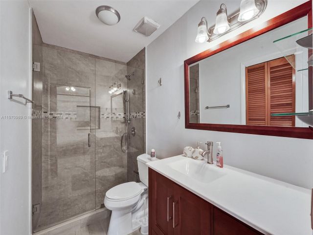 Home for sale at 10826 SW 72nd St 25 - photo 5488317