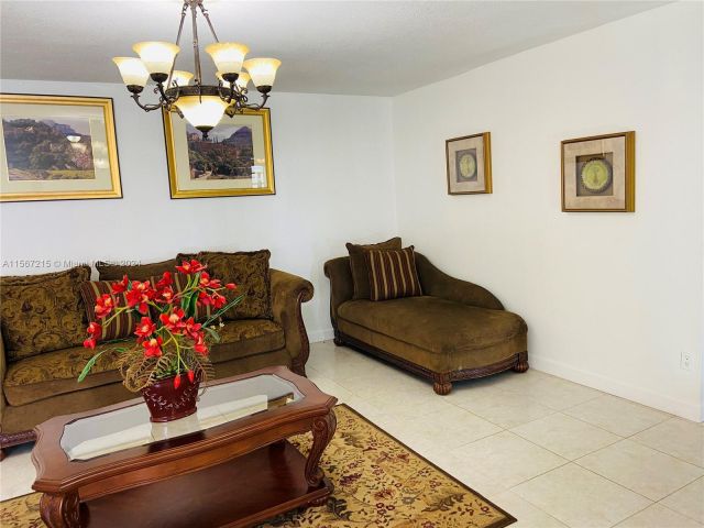 Home for rent at 17425 SW 108th Ct - photo 5424626