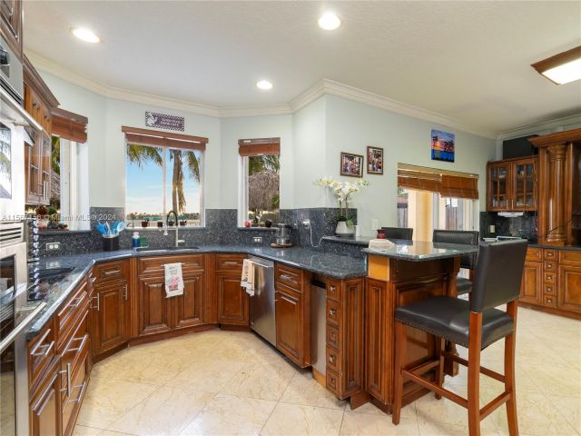Home for sale at 13900 SW 127th Ct - photo 5314497
