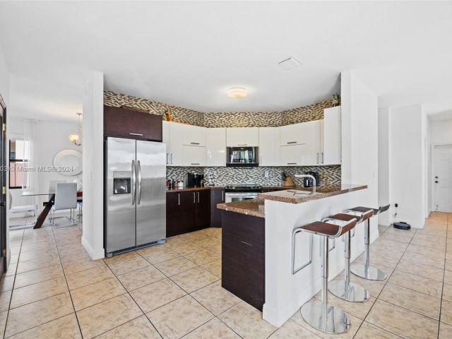 Home for sale at 972 NW 104th Ave - photo 5294035