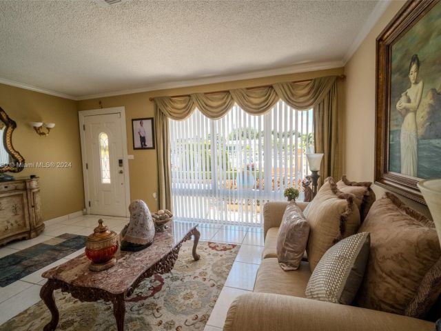 Home for sale at 9101 SW 17th St - photo 5285243