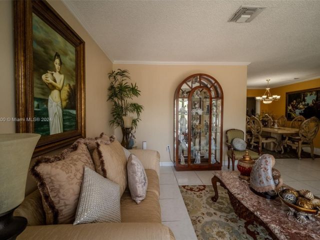 Home for sale at 9101 SW 17th St - photo 5285244