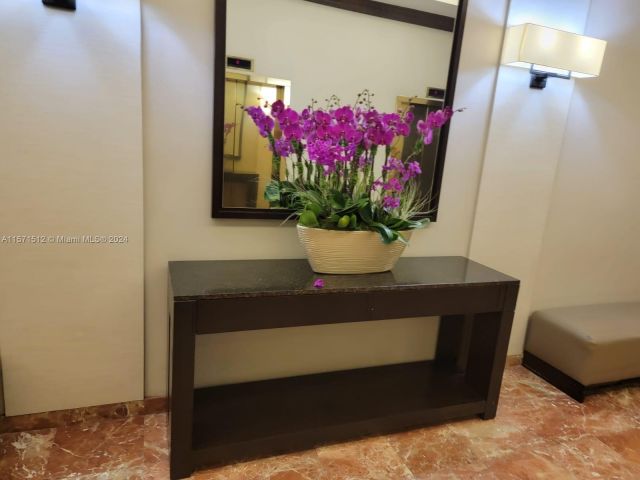 Apartment for rent  Unit # - photo 5287565