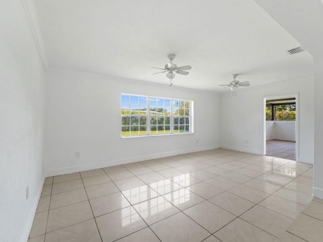 Home for sale at 570 NW 190th St - photo 5305380