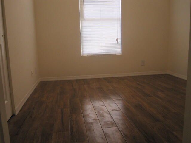 Home for rent at 1019 Windsor Avenue - photo 5290873