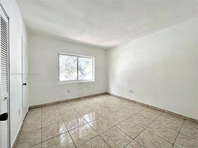 Home for rent at 444 NW 84th St 444 - photo 5293676