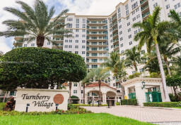 Apartment #1001 at Turnberry Village