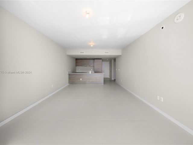 Apartment for sale  Unit #4503 - photo 5298477