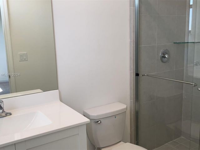 Home for rent at 28741 SW 132nd Ct 28741 - photo 5305057