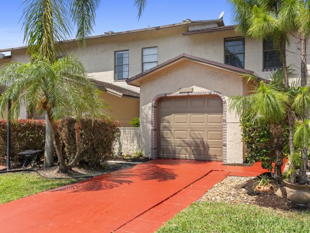 Home for sale at 23359 SW 55th Way F - photo 5305286