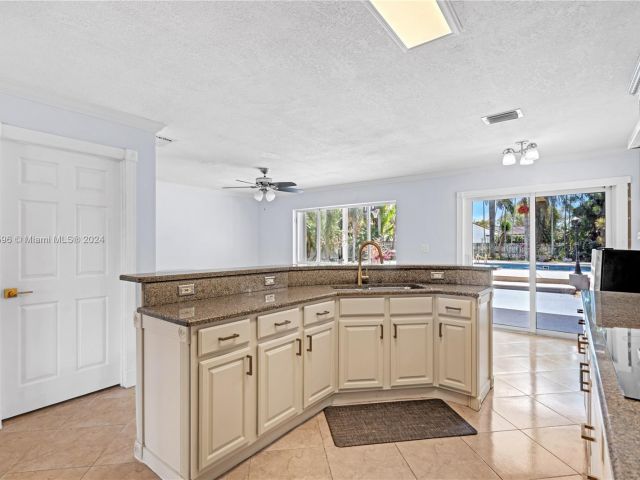 Home for sale at 13790 SW 174th St - photo 5305919