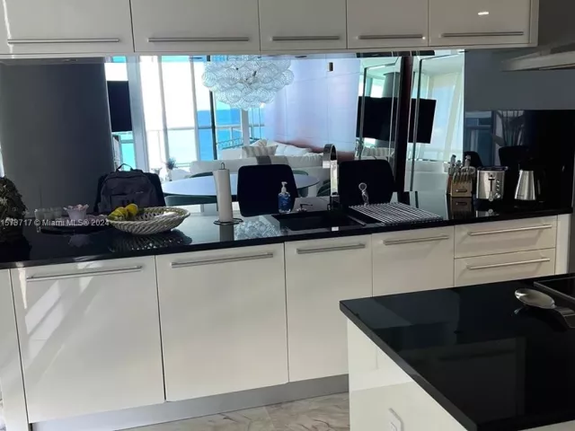 Apartment for rent  Unit #2008 - photo 5560364