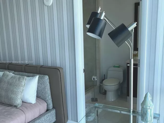 Apartment for rent  Unit #2008 - photo 5560351