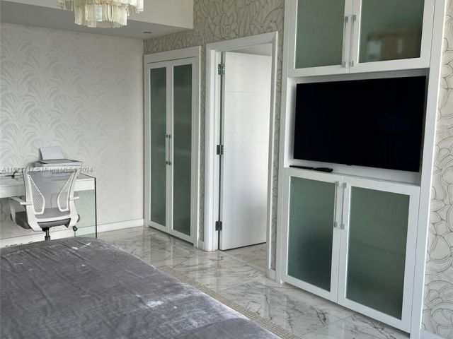 Apartment for rent  Unit #2008 - photo 5560343