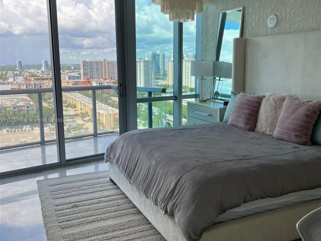 Apartment for rent  Unit #2008 - photo 5560346