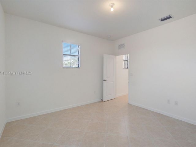 Home for sale at 11887 SW 234th St - photo 5313865