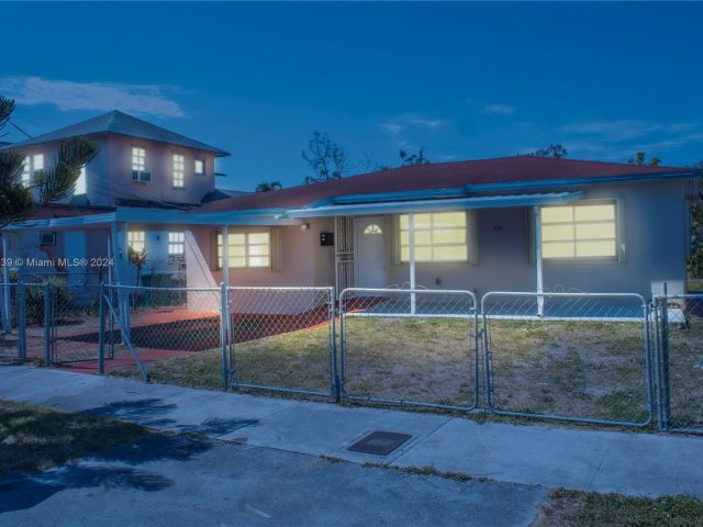 Home for sale at 2331 NW Flagler Ter - photo 5311897