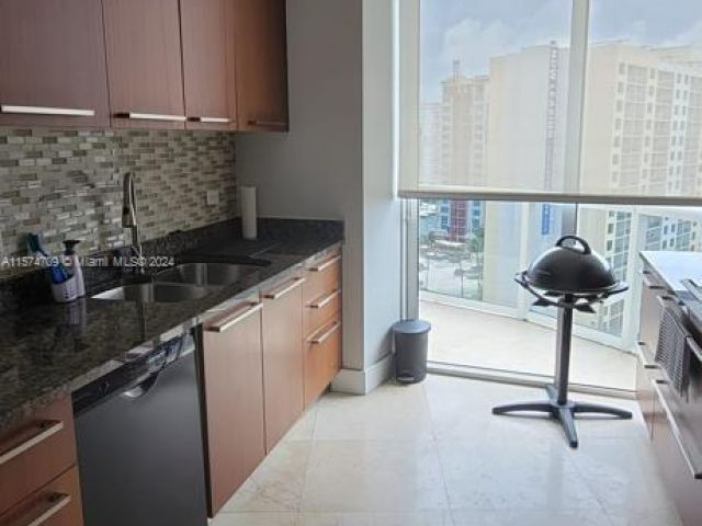 Apartment for sale  Unit # - photo 6169050