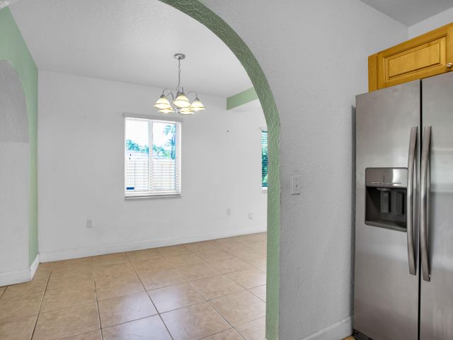 Home for sale at 424 SW 64th Court - photo 5312683