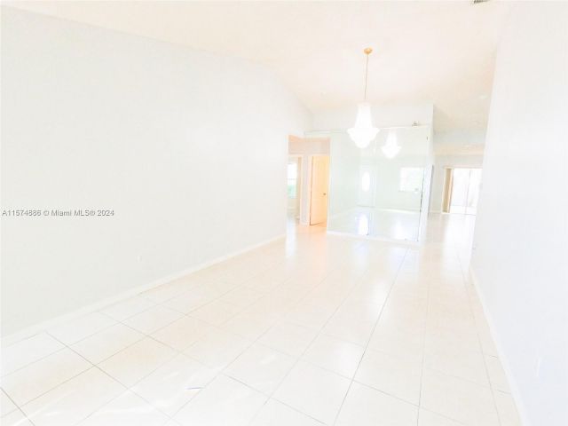 Home for rent at 12981 SW 251 TE - photo 5312669