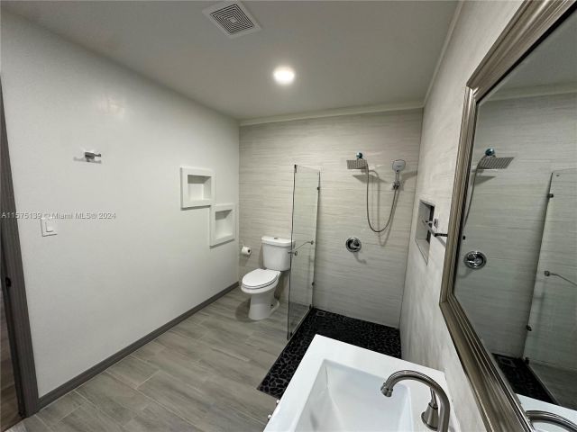 Home for sale at 2415 NW 52nd St - photo 5316706