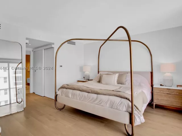2-bedroom condo for sale in Surfside - 9195 Collins Ave 903 - MondialRealty