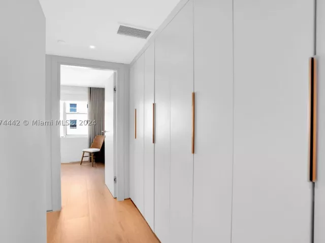 2-bedroom condo for sale in Surfside - 9195 Collins Ave 903 - MondialRealty