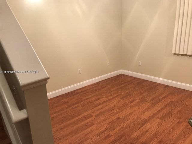 Home for rent at 2945 NE 185th St 1404 - photo 5322129