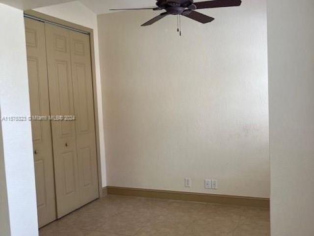 Home for rent at 1107 N 14th Ave - photo 5317231