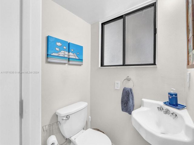 Home for sale at 3026 Center St 3026 - photo 5318495