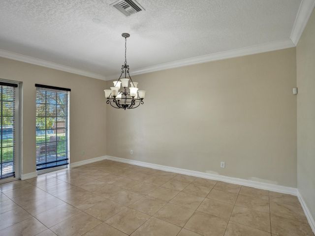 Home for sale at 2831 NE 6th Ave - photo 5332441
