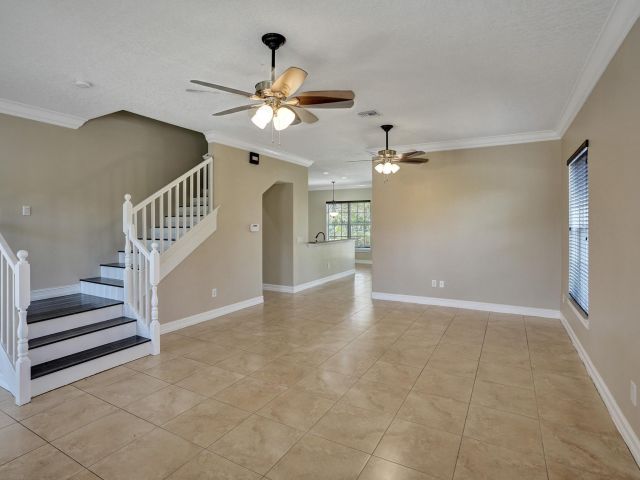 Home for sale at 2831 NE 6th Ave - photo 5332449
