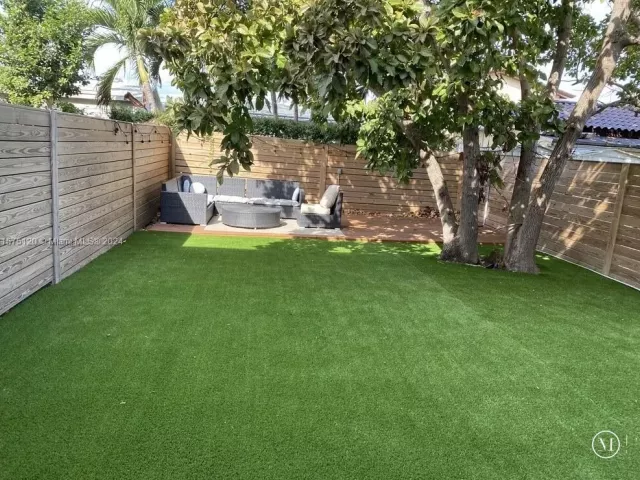 3-bedroom home for sale in Miami -  - MondialRealty